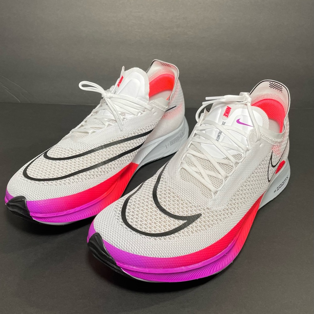 Nike zoomX Streakfly “White Flash Crimson”‎ New with Box - 5k/10K running shoe